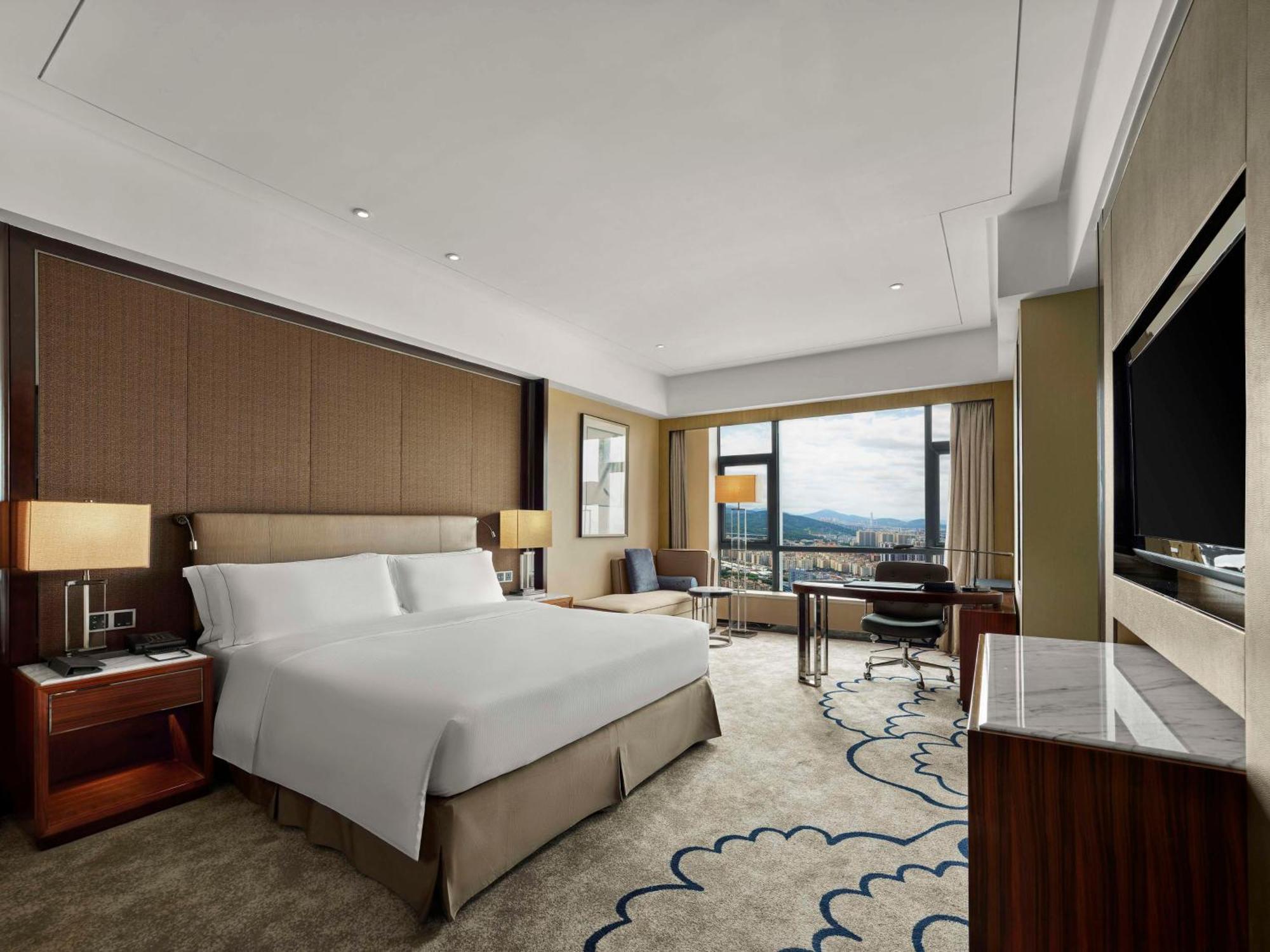 Hilton Zhongshan Downtown Esterno foto