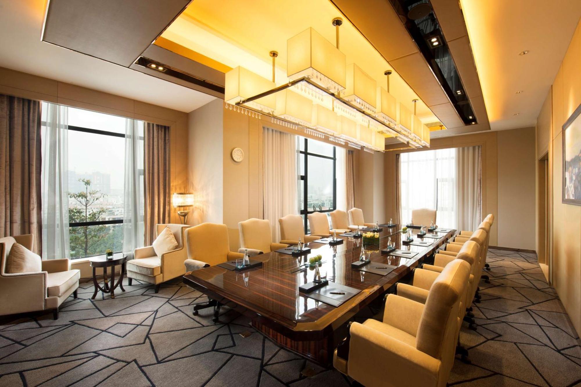 Hilton Zhongshan Downtown Esterno foto